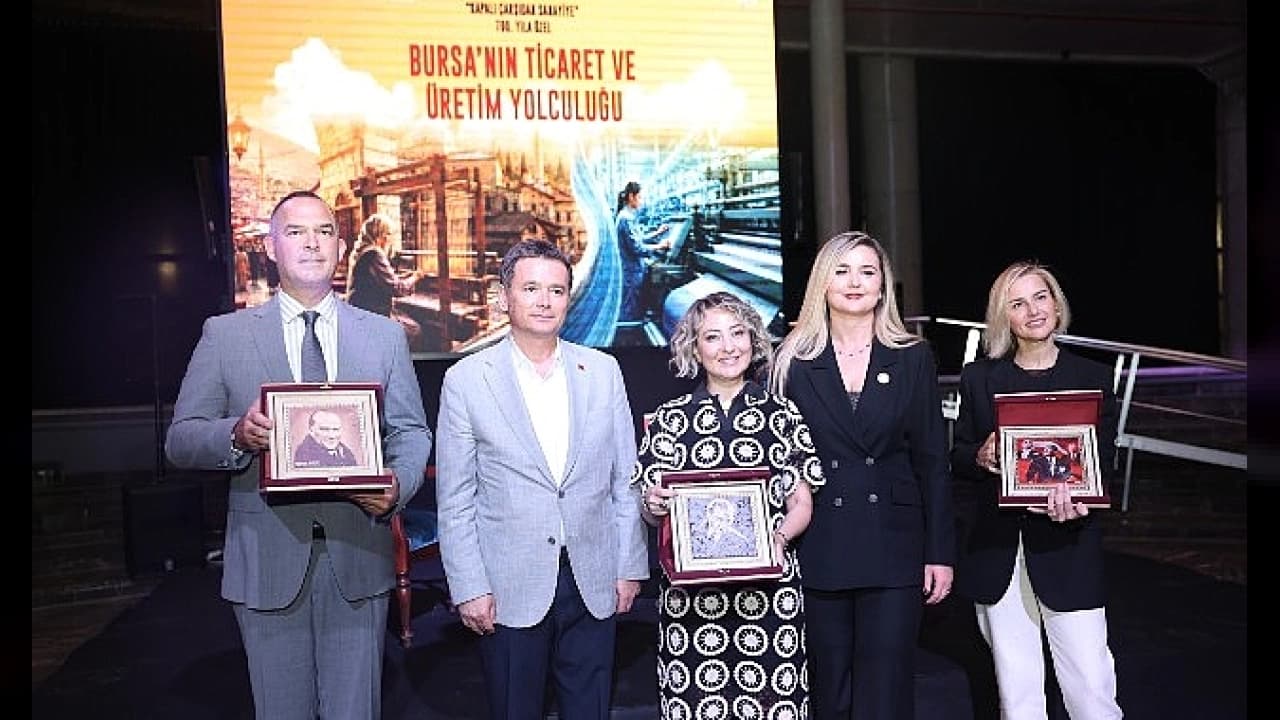Kapalı Çarşı'dan Sanayiye: Bursa'nın Ticaret ve Üretim Yolculuğu Paneli Gerçekleşti