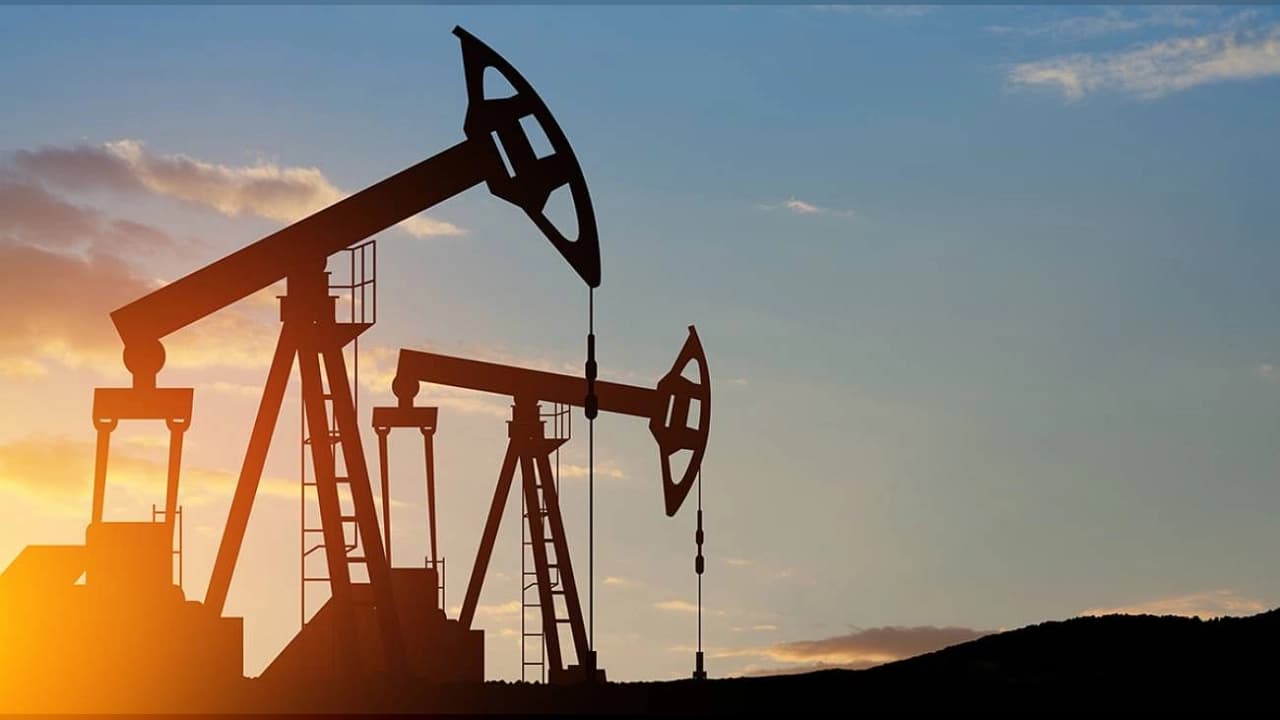 Küresel Rafineri Piyasasında Daralma Sinyali: Uluslararası Enerji Ajansı Raporu Yayımlandı