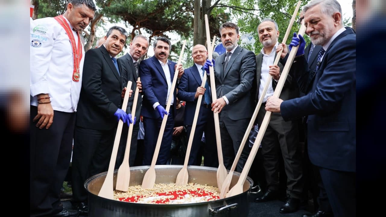 Uluslararası 5. Bursa Gastronomi Festivali Başladı: 700 Yıllık Miras Gün Yüzüne Çıkıyor