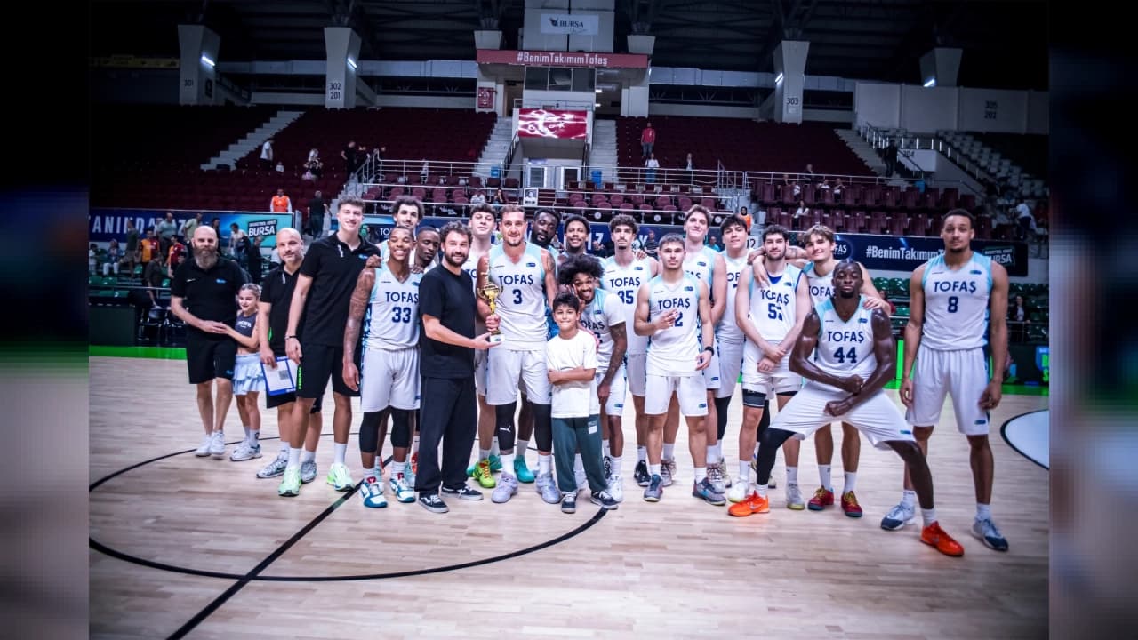 26. Cevat Soydaş Basketbol Turnuvası'nda Şampiyon TOFAŞ Oldu