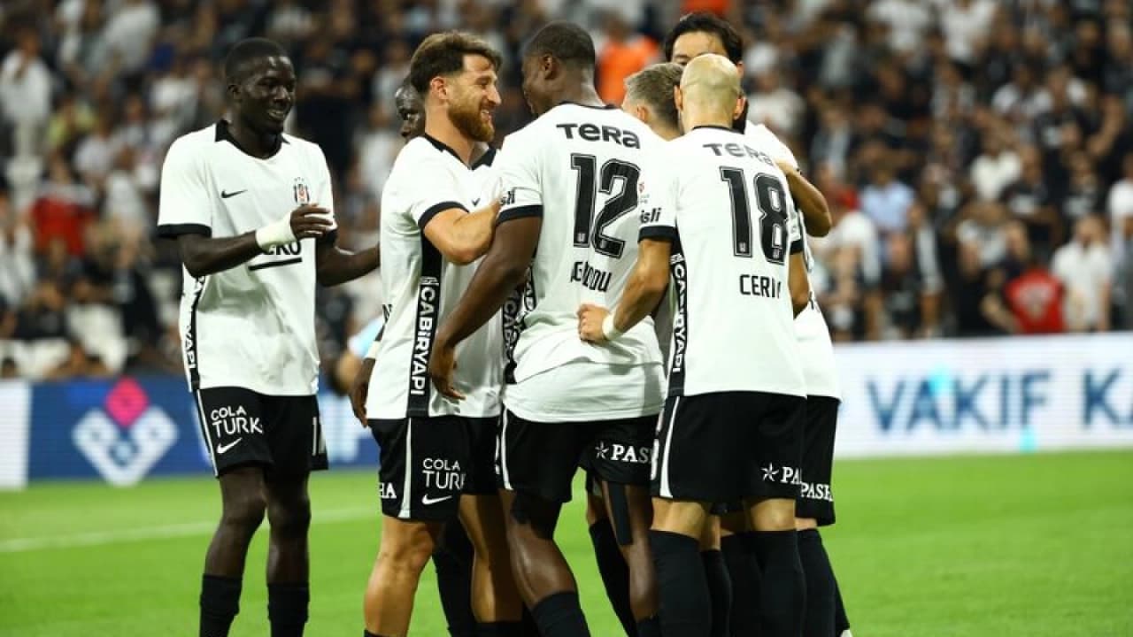 Beşiktaş'ın Diyarbakır Kafilesi Açıklandı: 4 Eksikle Yola Çıktılar