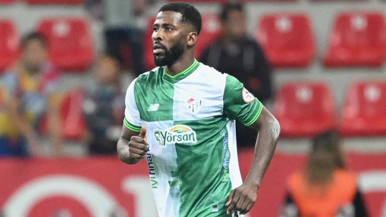 Bursaspor deplasmanda kazandı: Kelechi Iheanacho sahneye çıktı