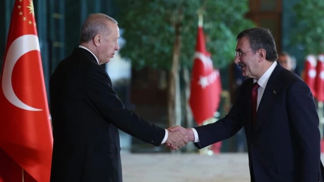 Cumhurbaşkanı Erdoğan'ın ABD Ziyaretinde Vekalet Cevdet Yılmaz'da