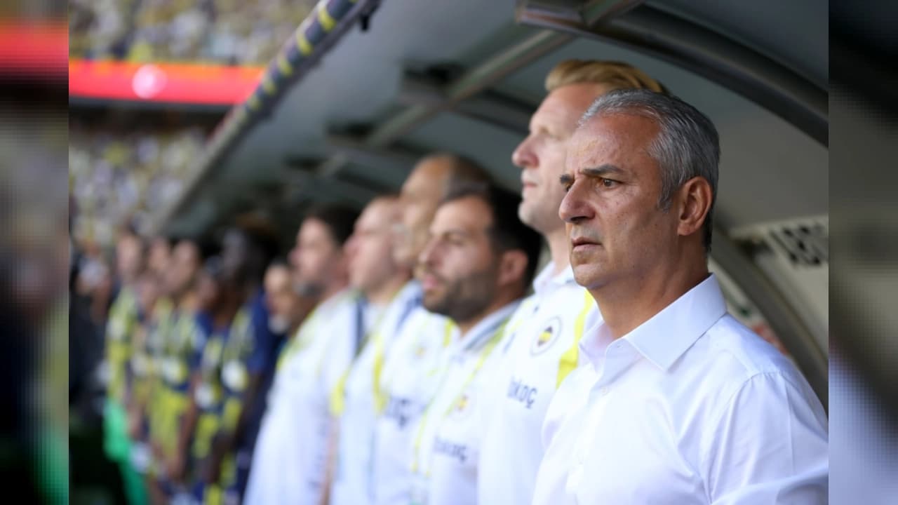 Fenerbahçe'den Tarihi Gol Şov: Eyüpspor Karşısında 8-0'lık Rekor Zafer