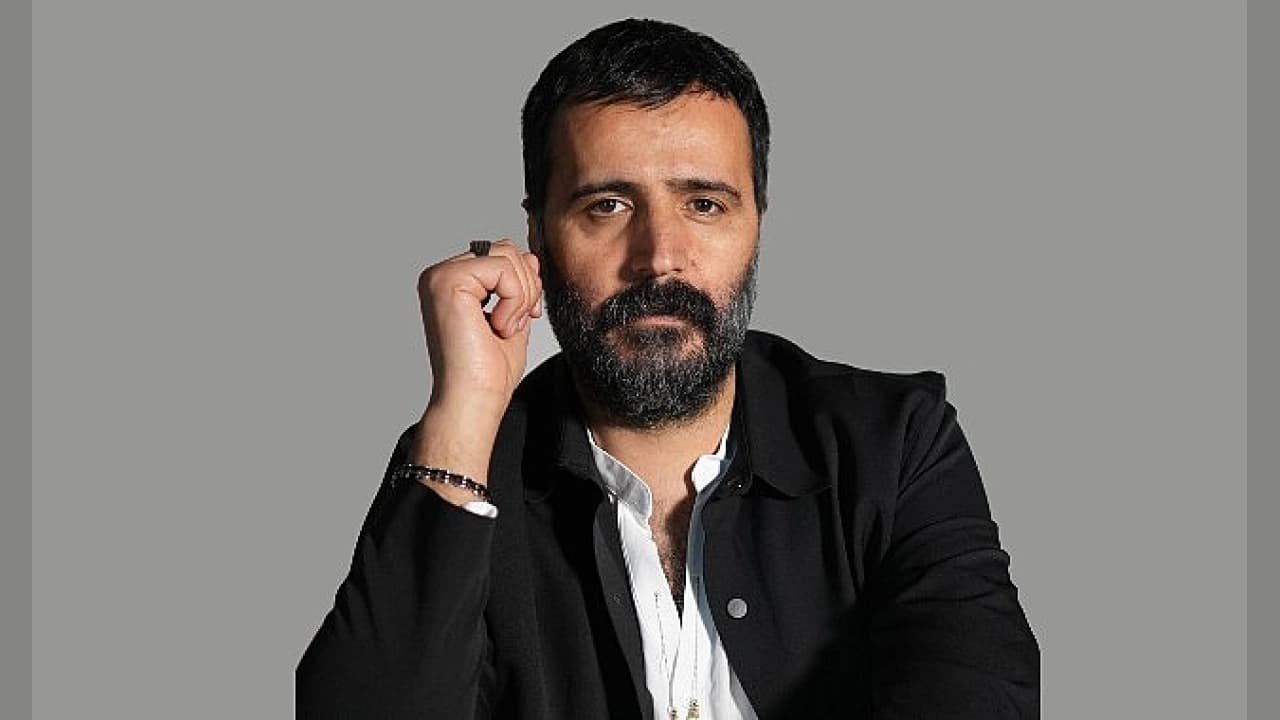 Hasan Güneşdoğdu’dan Derin Anlamlar Taşıyan Yeni Şarkı: Yanar Âşıklar Yayında