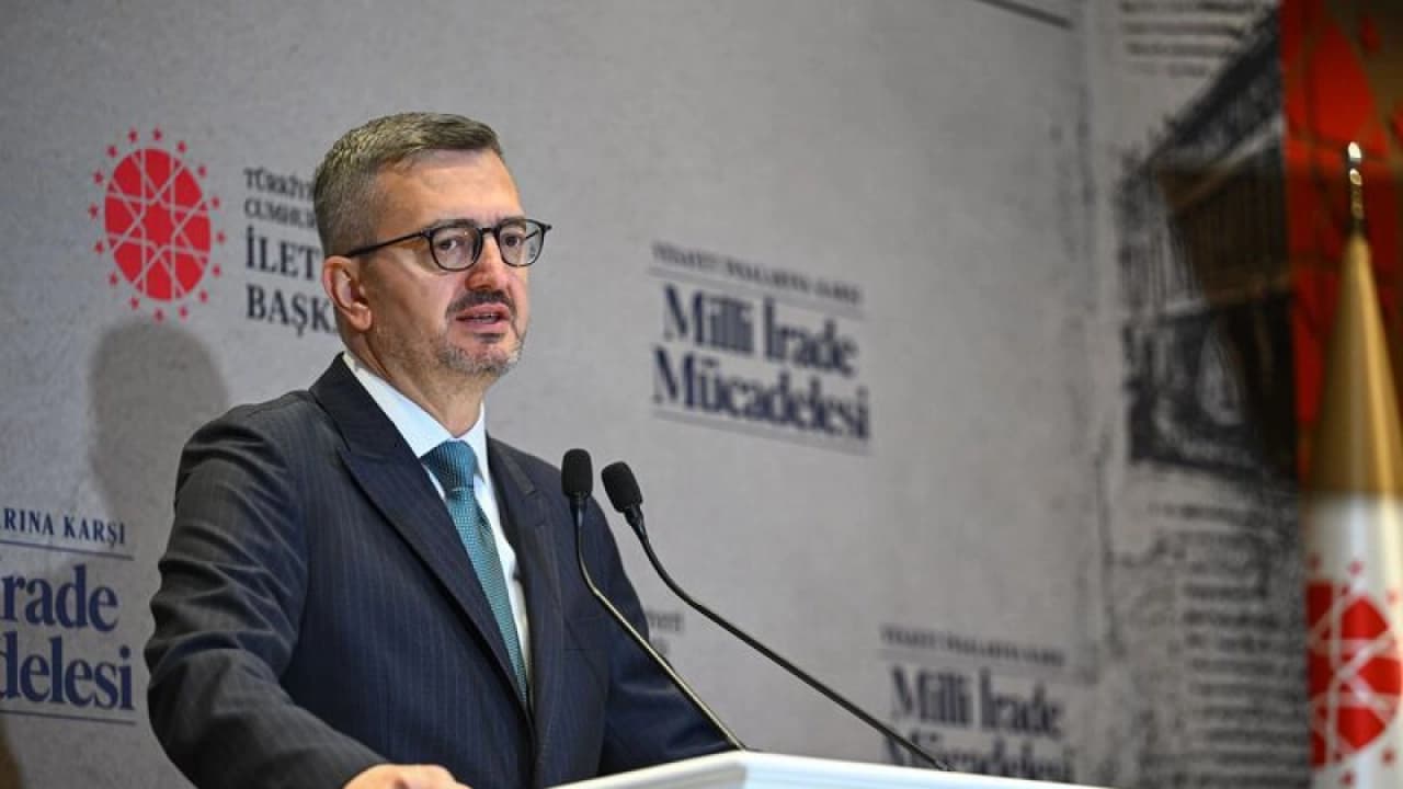 İletişim Başkanı Burhanettin Duran'dan Millî İrade ve Vesayet Açıklaması
