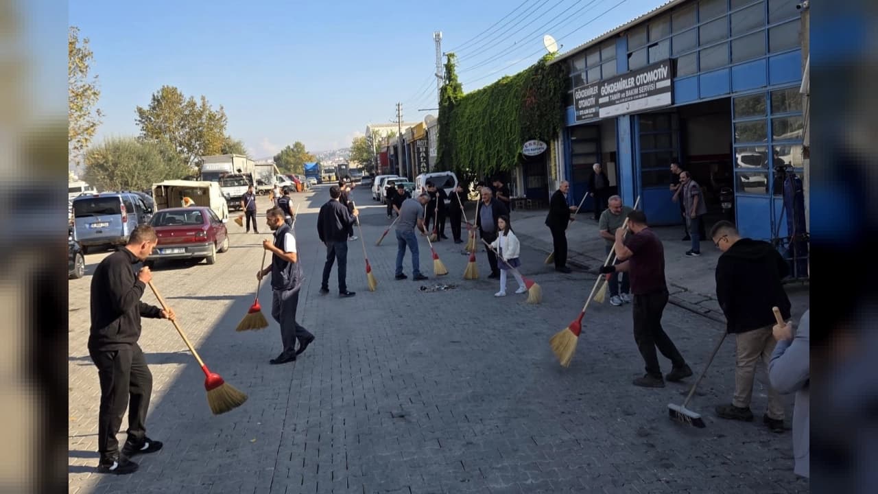 İnegöl Belediyesi’nden 4 Günlük Çevre Temizliği Seferberliği Başladı