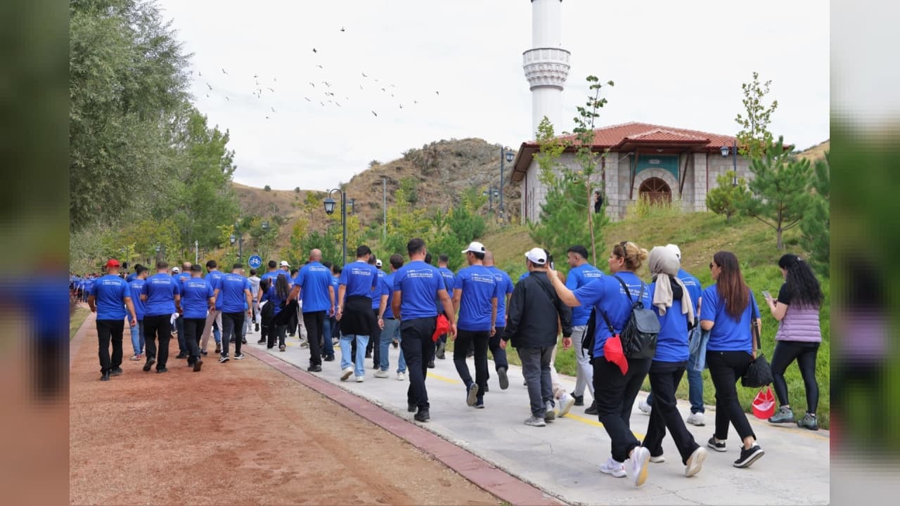 Keçiören'den "Bağımlılığa Değil Hayata Bağlan" Yürüyüşü