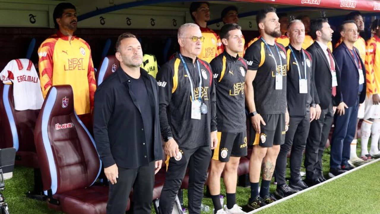 Trabzonspor ile Galatasaray Derbisinde Sürpriz Kadrolar ve Anlamlı Detaylar