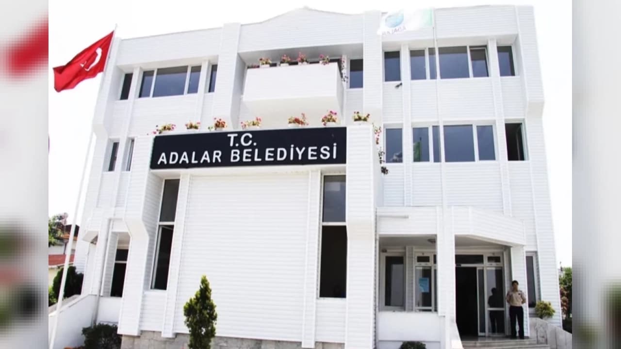 Adalar Belediyesi Başkanvekilliği Seçimi Salt Çoğunluk Sağlanamadığı İçin Ertelendi