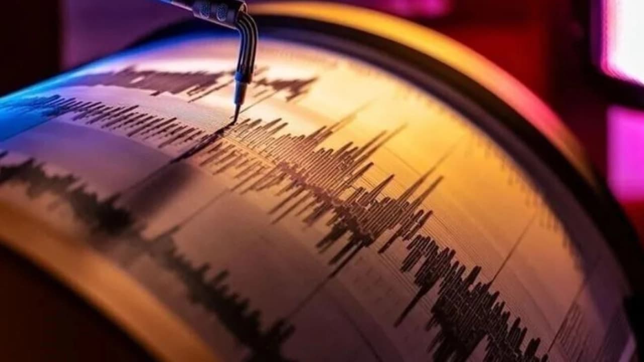 Adana Saimbeyli'de 5 Büyüklüğünde Deprem: Çevre İllerden de Hissetti