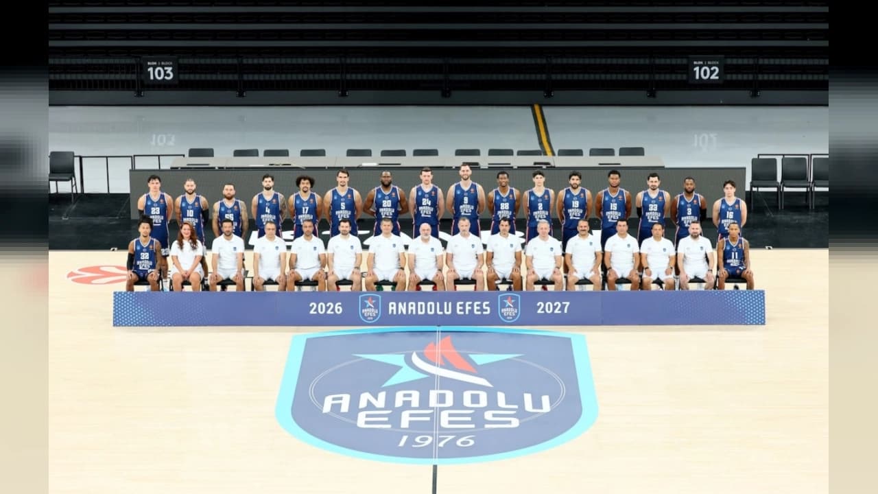 Anadolu Efes'te Yeni Sezon Heyecanı: Cordinier ve Rüzgar Fenemen'den Net Mesaj