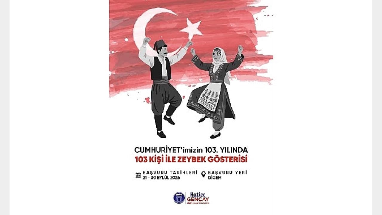 Didim Belediyesi'nden 103. yıla özel 103 kişilik dev zeybek gösterisi