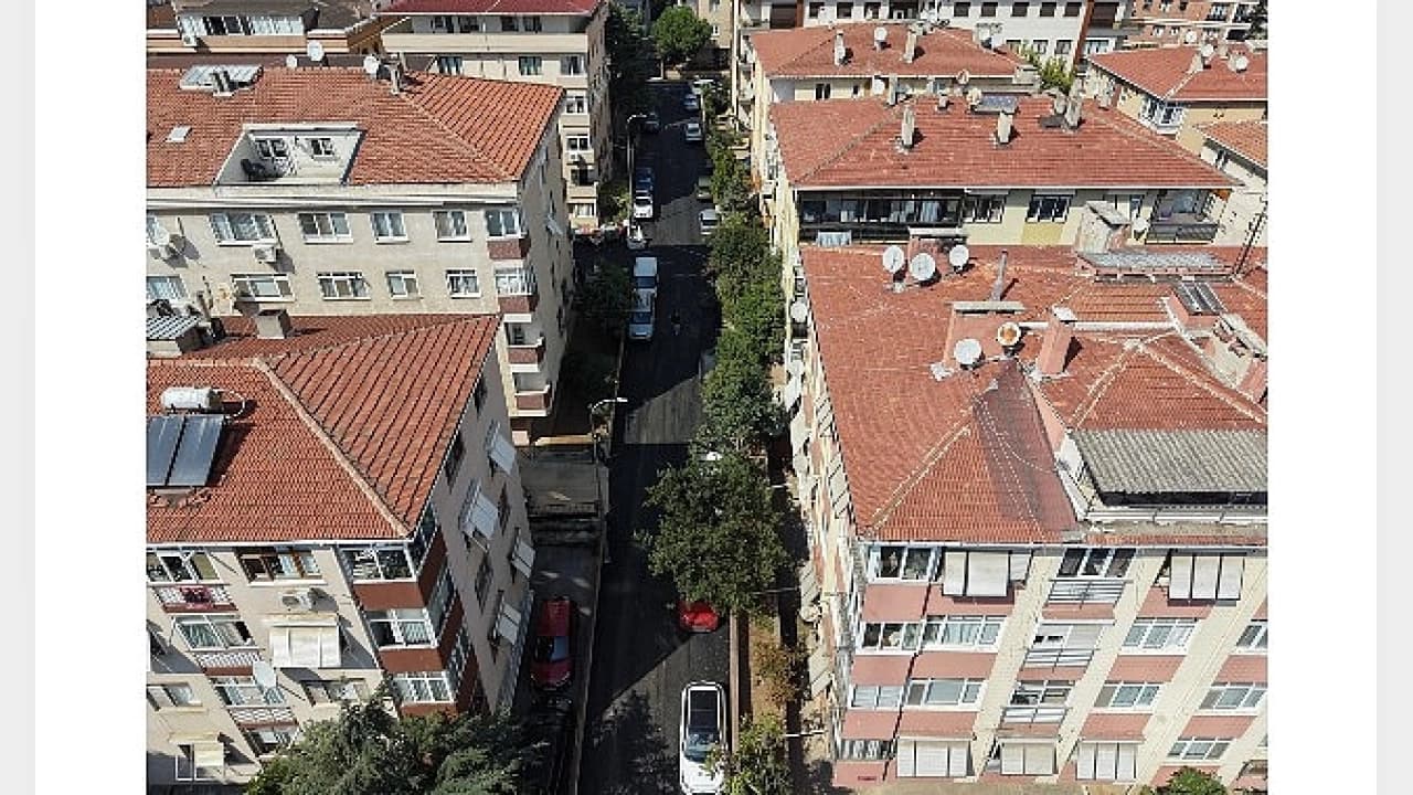 Maltepe Belediyesi’nden Küçükyalı’da Yol Yenileme Hamlesi