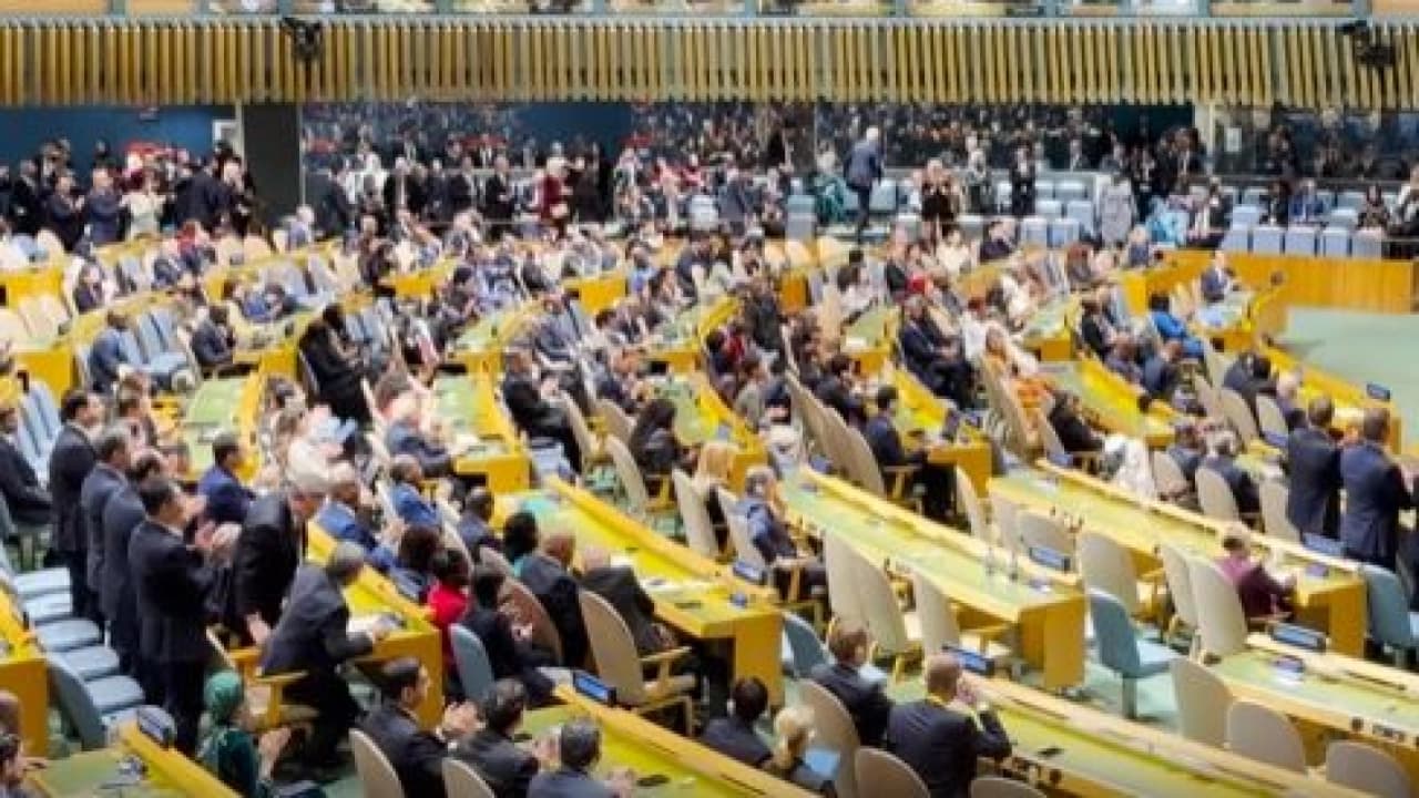 Cumhurbaşkanı Erdoğan'dan BM'de Tarihi Çağrı: Salonda Ayakta Alkışlandı