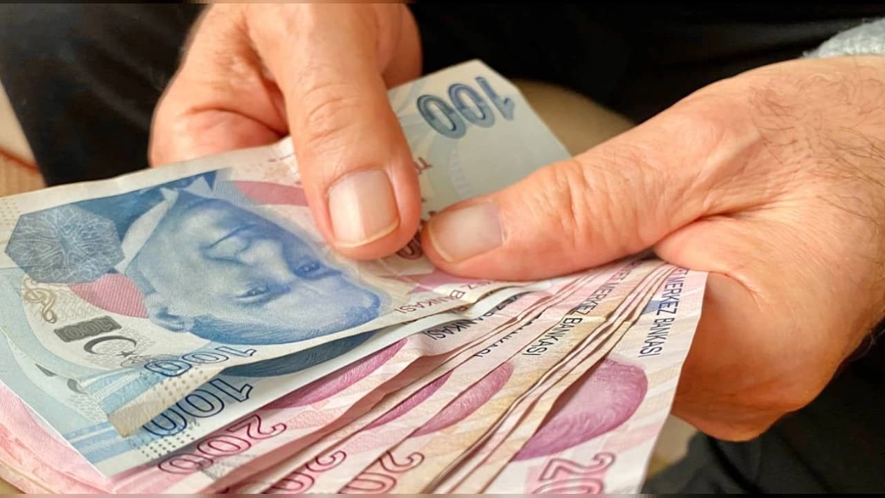 Emekli Promosyonlarında Son 8 Gün: 35 Bin TL’ye Varan Ödemeler İçin Kritik Şartlar