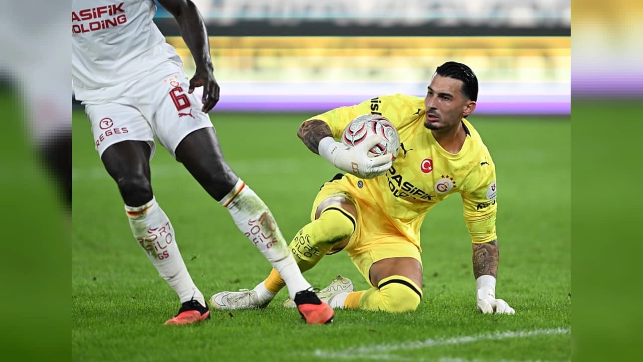 Galatasaray'da Okan Buruk Döneminin Büyük Zaafı: Geriye Düşünce Kazanamıyor!