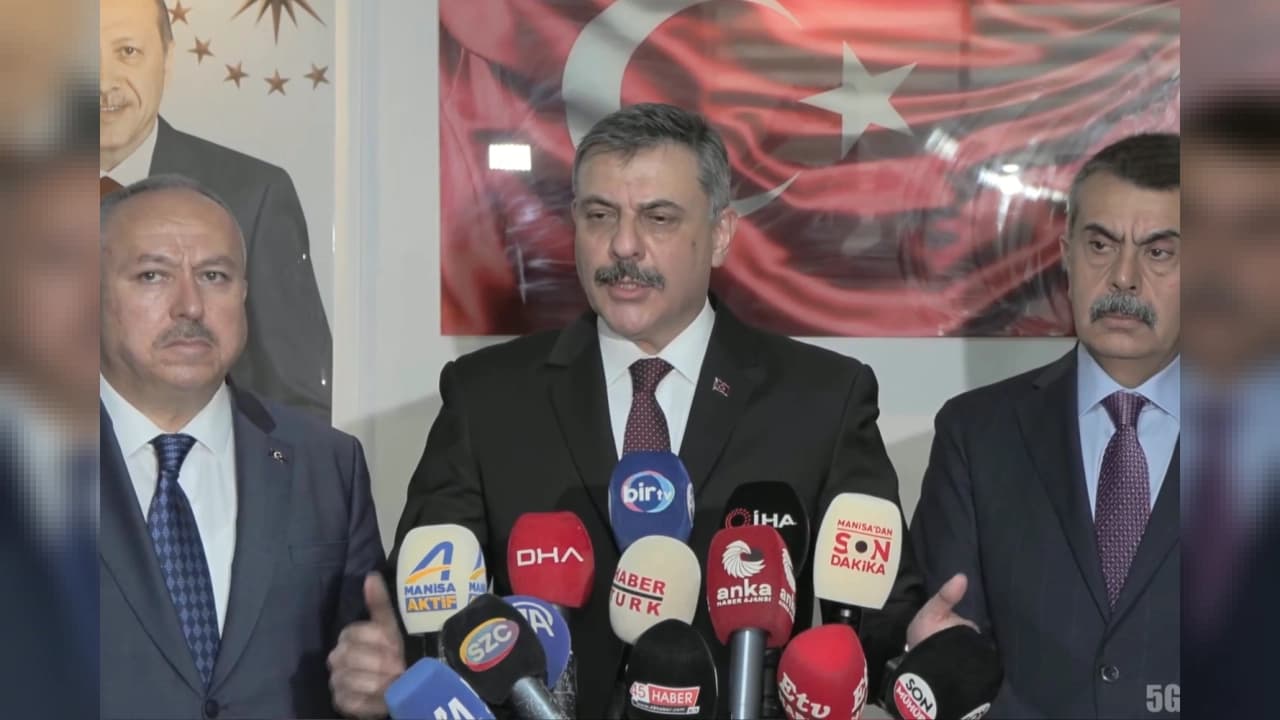 Manisa'daki Okul Saldırısında 3 Öğrencinin Durumu Kritik: 6 Başmüfettiş Görevlendirildi