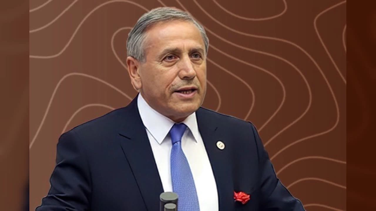 Manisa Turgutlu'da Lise Önünde Silahlı Saldırı Şoku: CHP'li Yıldırım Kaya'dan MEB'e Acil Çağrı!
