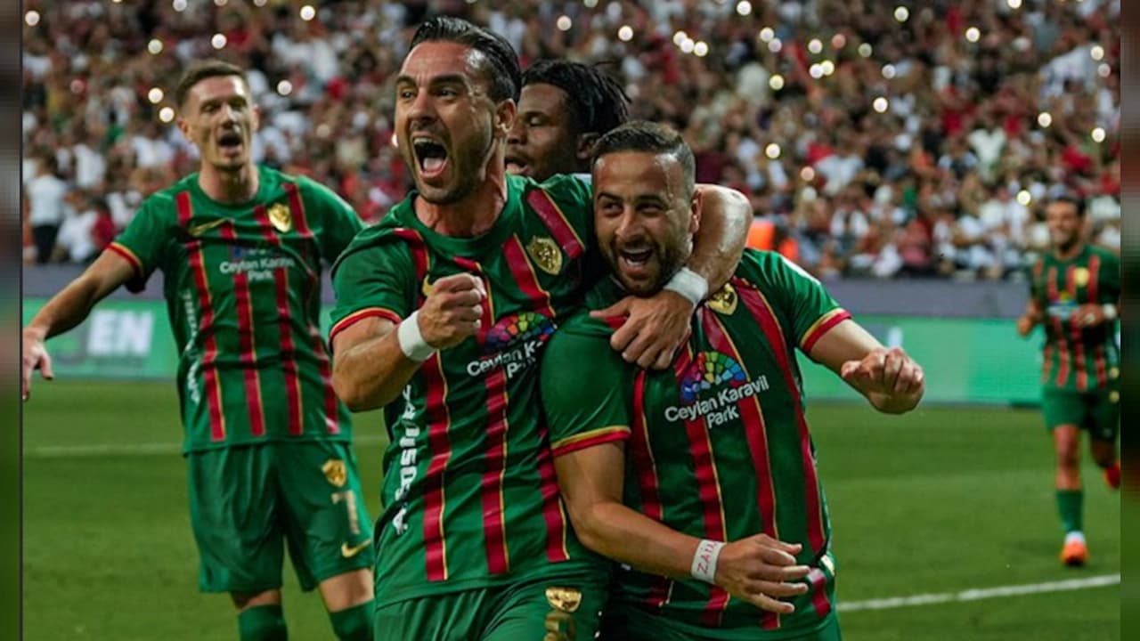Süper Lig'de Milyar Euroluk Uçurum: 4 Büyükler Zirvede, Zirvenin Sahibi İse Amedspor!