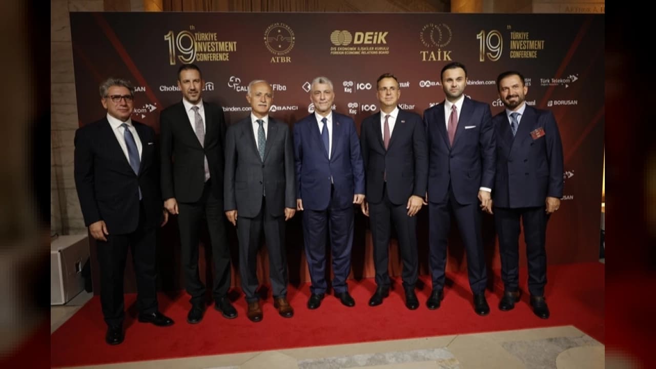 Ticaret Bakanı Ömer Bolat'tan New York'ta 100 milyar dolar hedefi açıklaması