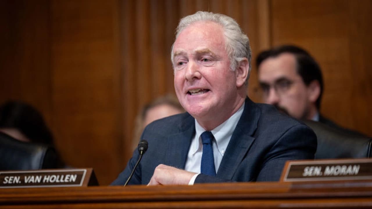 ABD Senatörü Van Hollen'den Netanyahu'ya Sert Tepki: "O Kronik Bir Yalancı ve Aranan Bir Savaş Suçlusu
