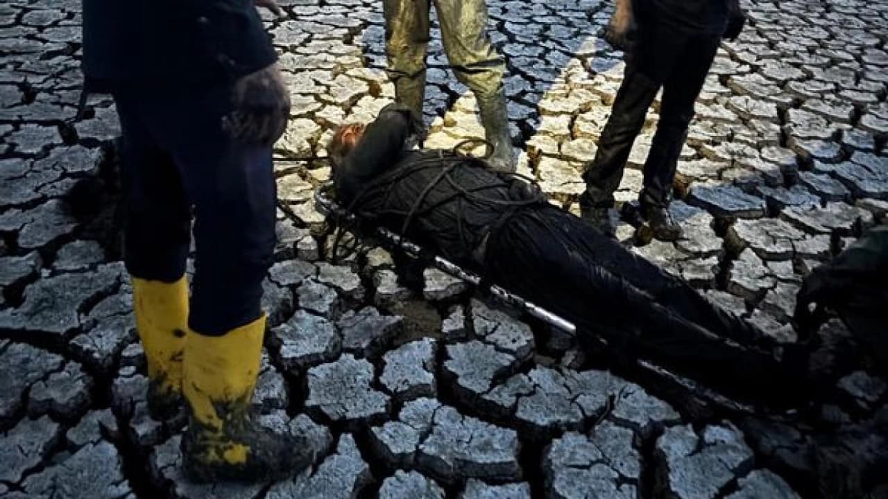 Kahramanmaraş'ta Bataklığa Saplanan Yaşlı Adam Ekiplerin Müdahalesiyle Kurtarıldı