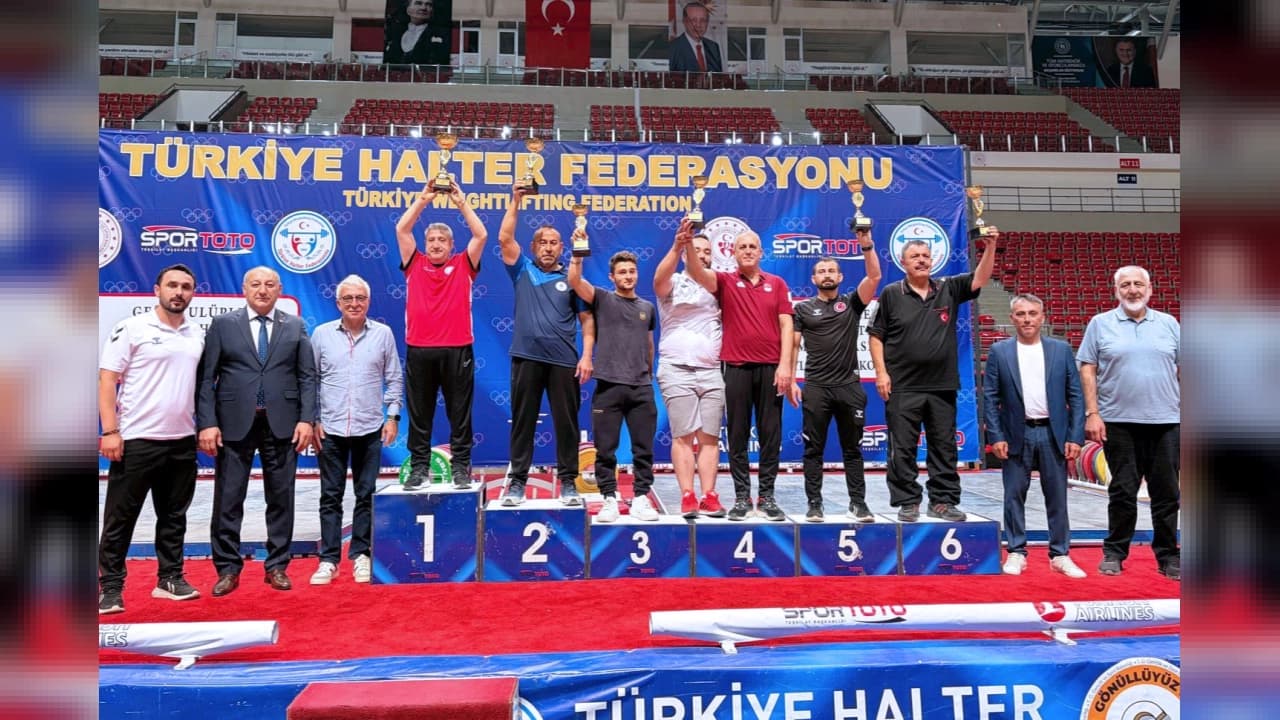 Karatay Belediyespor Halter Takımı'ndan Türkiye Şampiyonası'nda Büyük Başarı