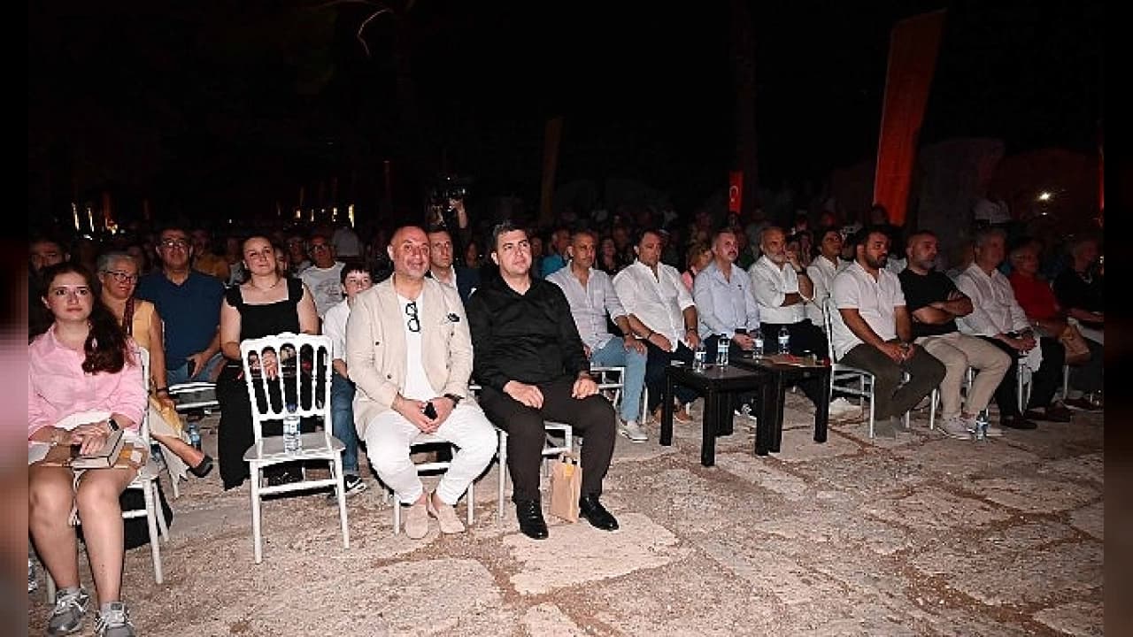 Phaselis Festivali Muhteşem Bir Konserle Kapılarını Açtı