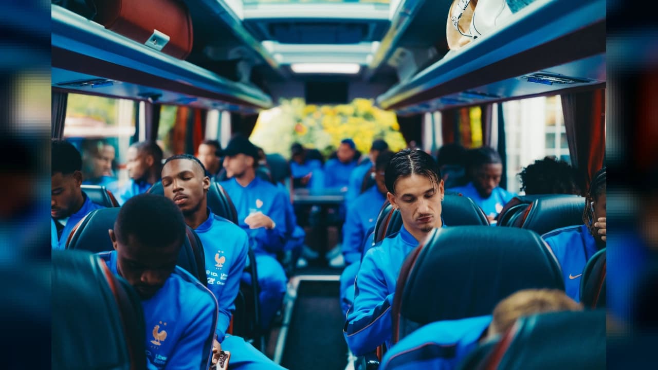 A Milli Futbol Takımı'nın Rakibi Fransa İstanbul'a Geldi