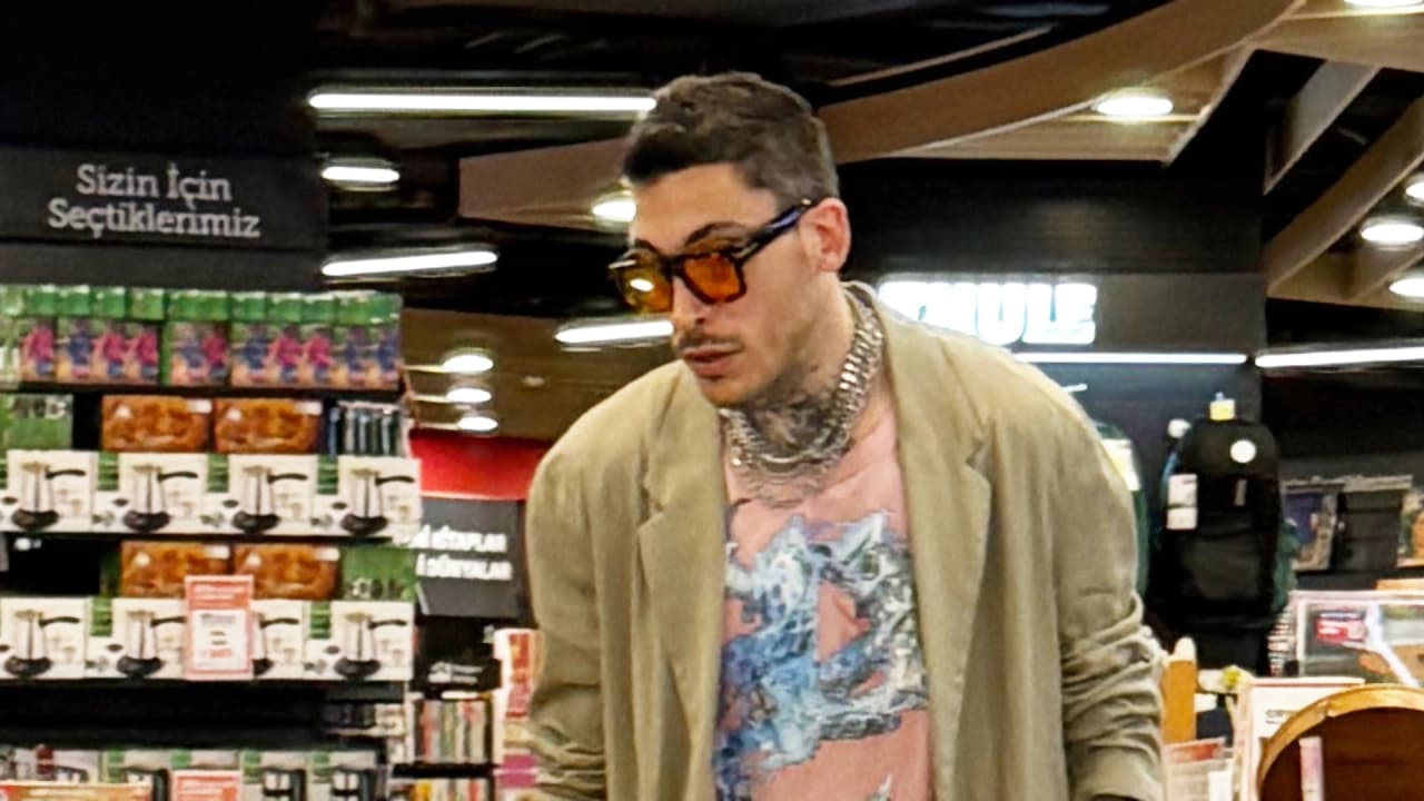Can Bonomo'dan oğlu Roman ile Etiler açıklaması: Arkadaşımla her yere gidiyoruz