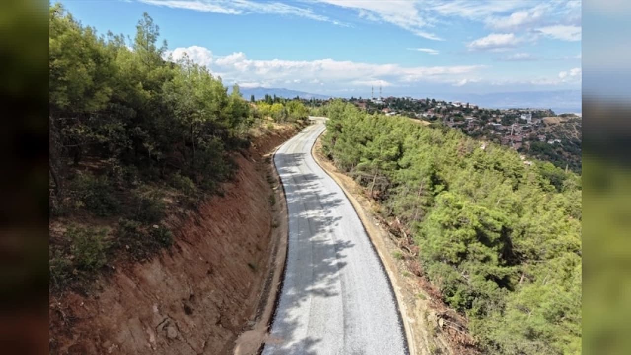 Denizli'de 30 Yıllık Özlem Bitti: Göveçlik-Babadağ Yolu Ulaşıma Açıldı