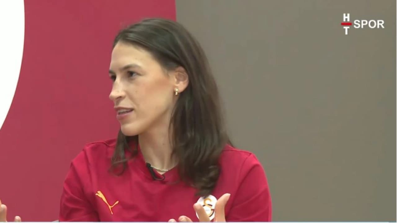 Galatasaray'ın Yıldızı Sevgi Uzun'dan HT Spor'a Özel İtiraflar: "Şampiyonluk İçin Kurulan En Potansiyelli Takımız