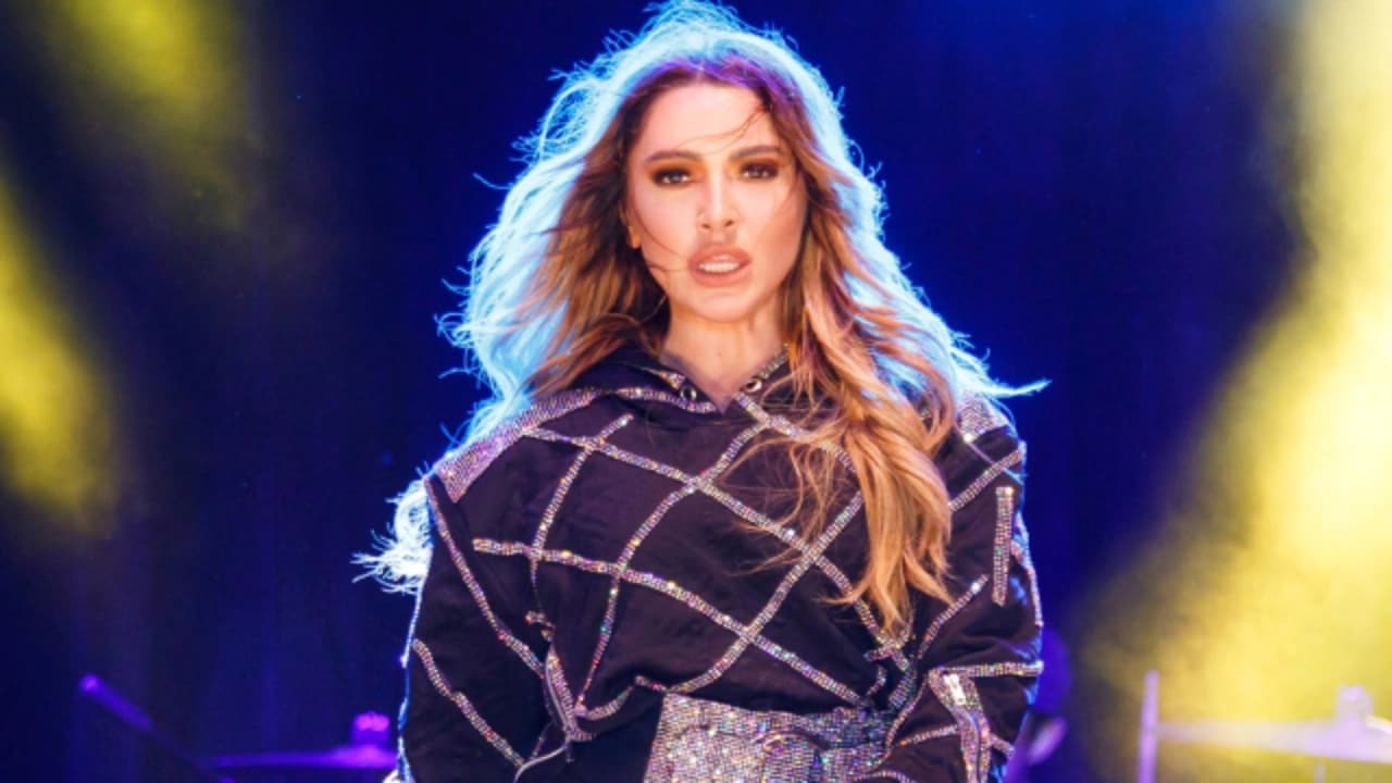 Hadise'den eleştirilere sert çıkış: Beni asla alaşağı edemezsin