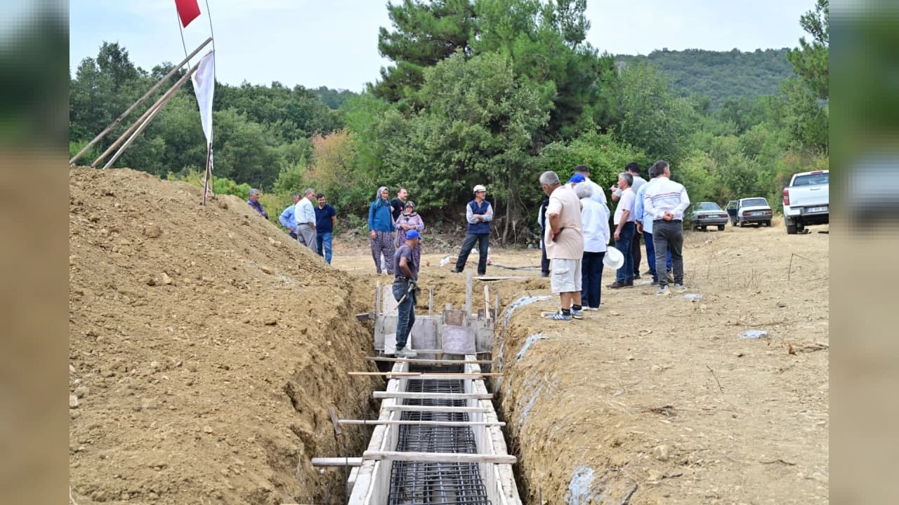 Manisa Büyükşehir Belediyesi Gördes Kıranköy'de Tarımsal Sulama Göleti İnşaatına Başladı