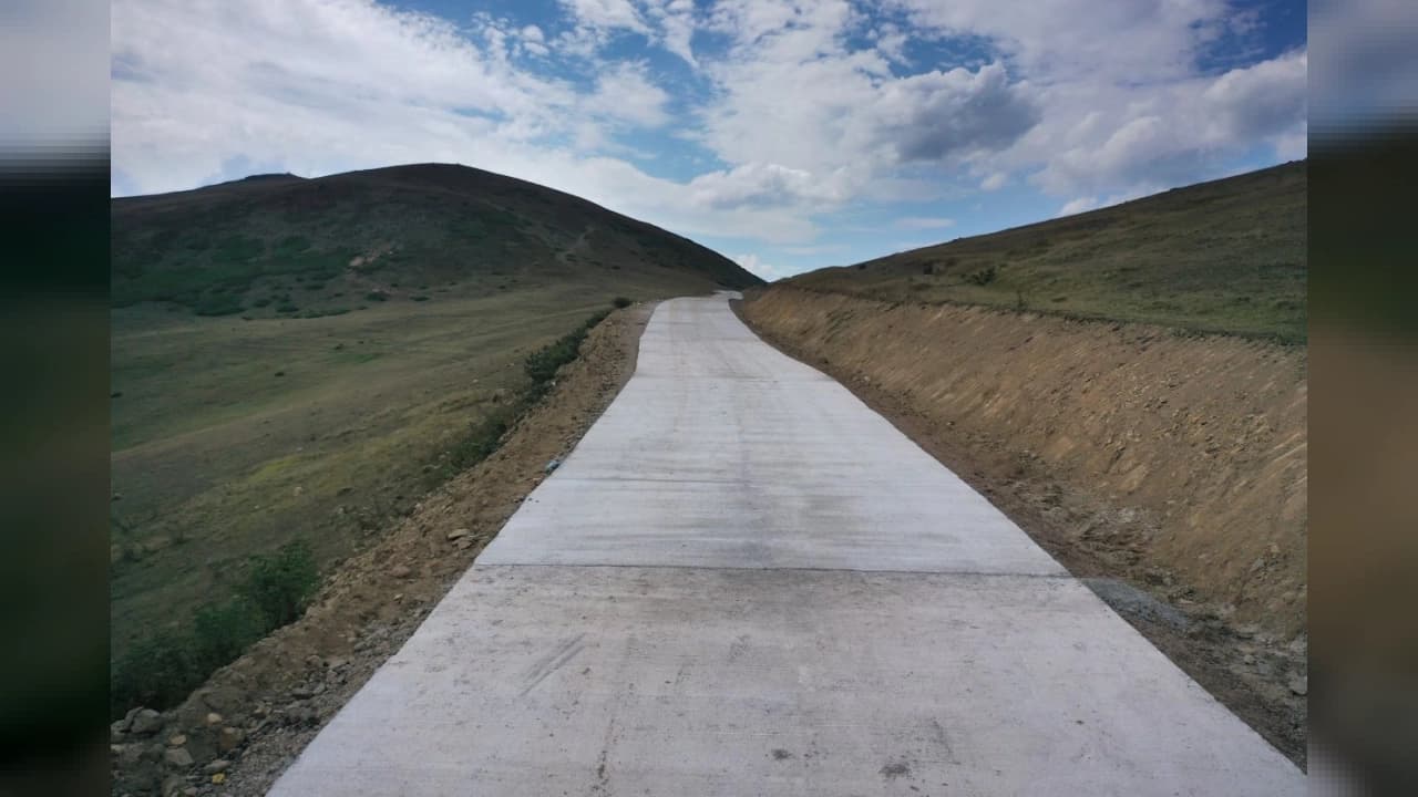 Ordu'da Yaylaları Birleştiren Güzergahta Beton Yol Çalışmaları Sürüyor