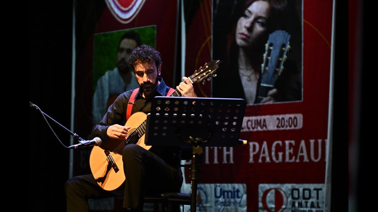 15. Uluslararası Antalya Gitar Festivali Başladı: Dünyaca Ünlü İsimler Sahnede