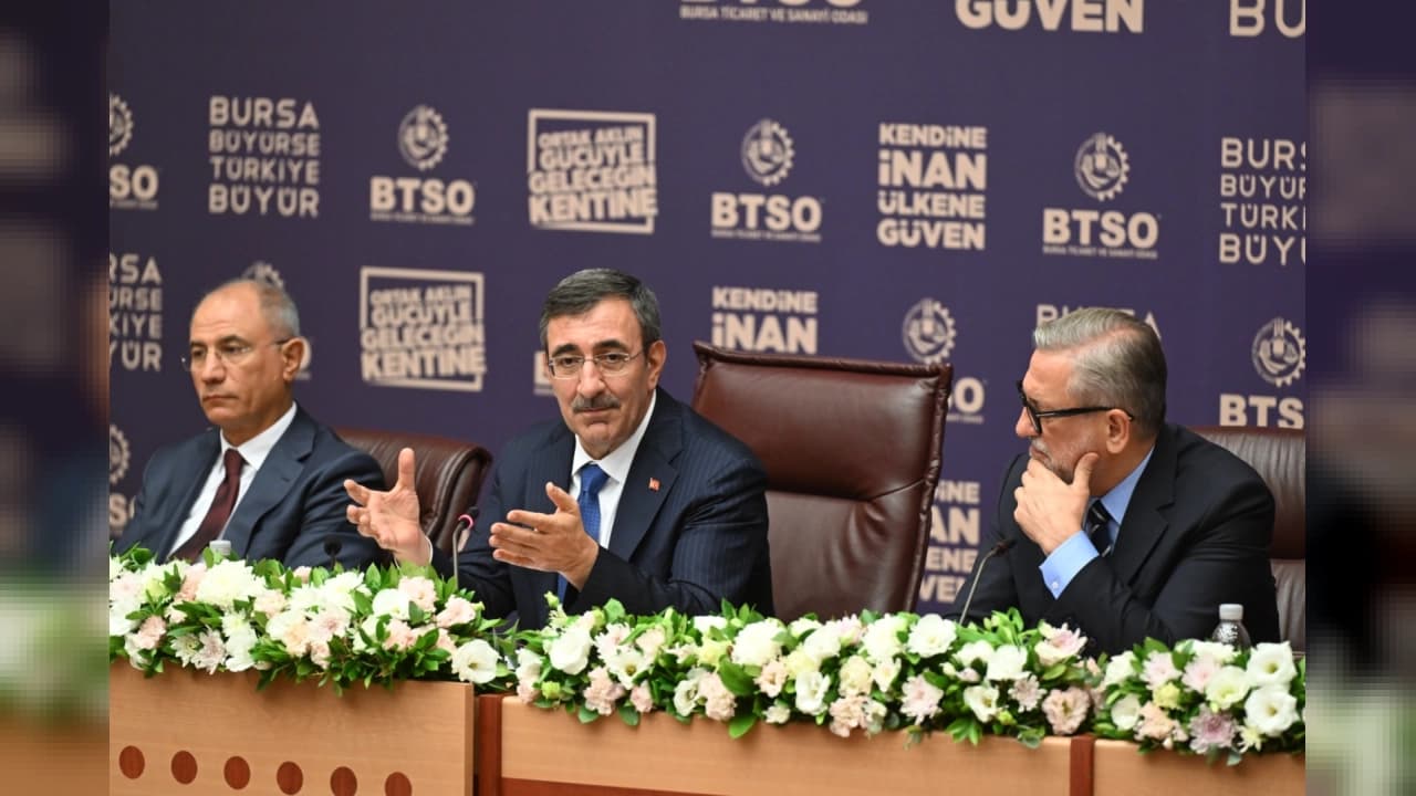 Cevdet Yılmaz’dan Bursa’da TEKNOSAB İncelemesi: Türkiye İhracatı 405 Milyar Dolara Ulaştı