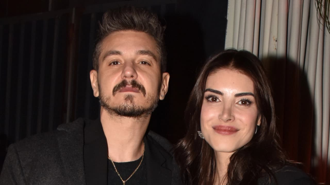 Deniz Baysal'dan Şoke Eden Hamle: Eşini Sildi, Fotoğrafları Kaldırdı!