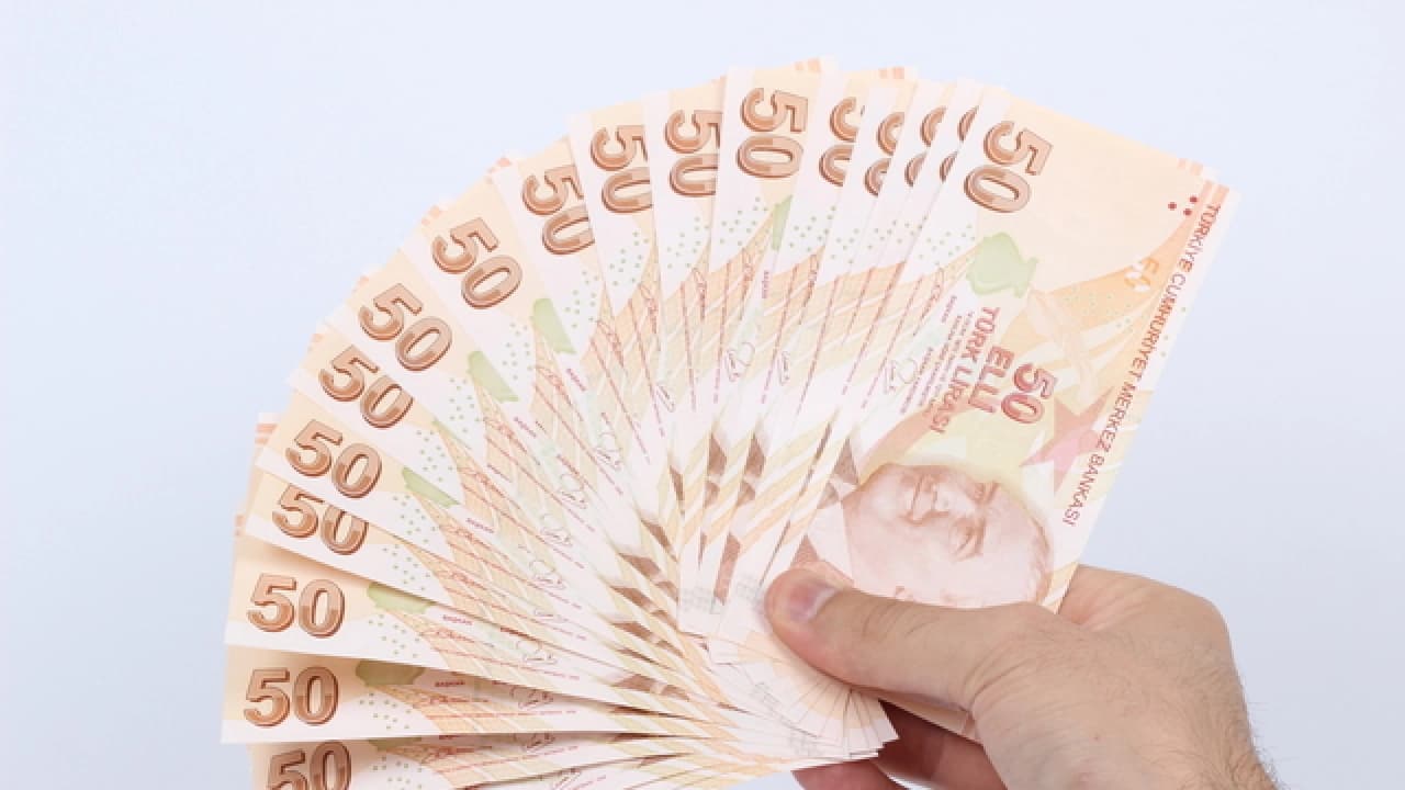 İBB Genç Üniversiteli Burs Başvuru Tarihleri Açıklandı: 2026-2027 Eğitim Desteği Ne Zaman Başlıyor?