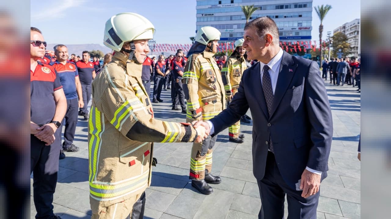 İzmir İtfaiyesi’nin 312. Yıl Töreninde Başkan Tugay’dan Çarpıcı Mesajlar