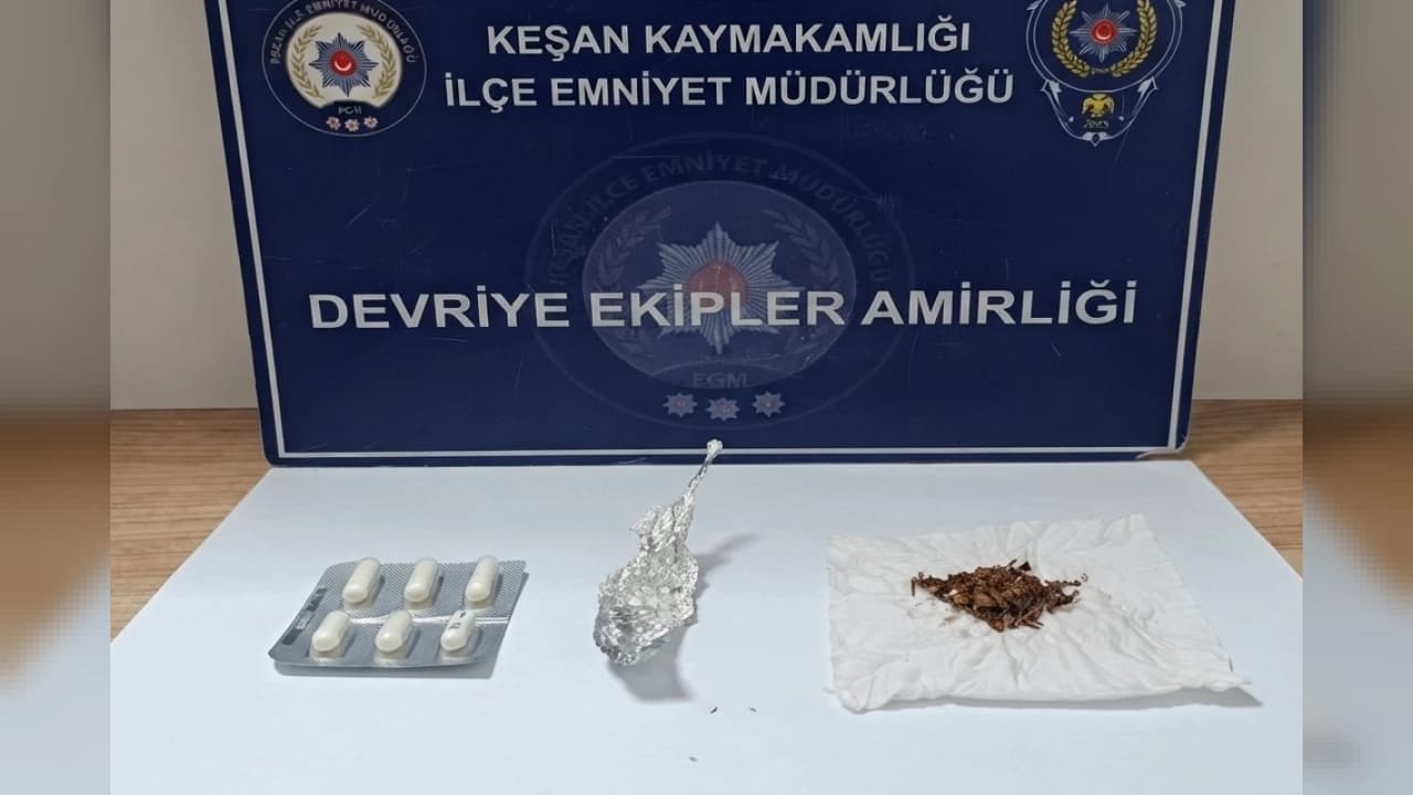 Keşan'da Nefes Kesen Narkotik Denetimi: Sokak Üzerinde Uyuşturucu ile Yakalandılar