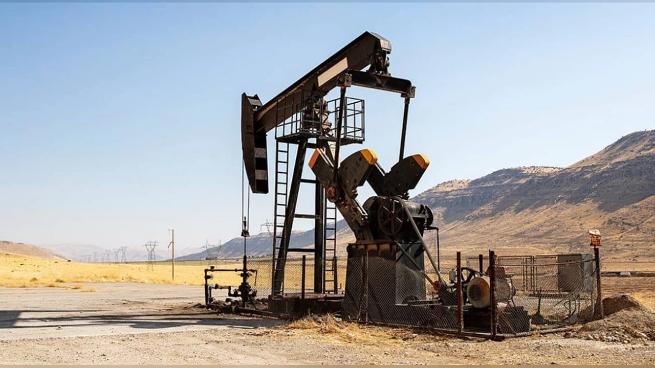 Petrol Fiyatlarında Çifte Uzlaşı Etkisi: Brent 105 Dolar Seviyesine Geriledi