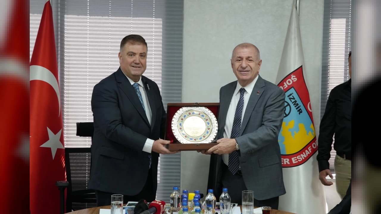 Ümit Özdağ'dan İzmir'de Çarpıcı Esnaf Raporu: İşler Yüzde 50 Düştü, Esnaf Bakanlığı Kurulacak