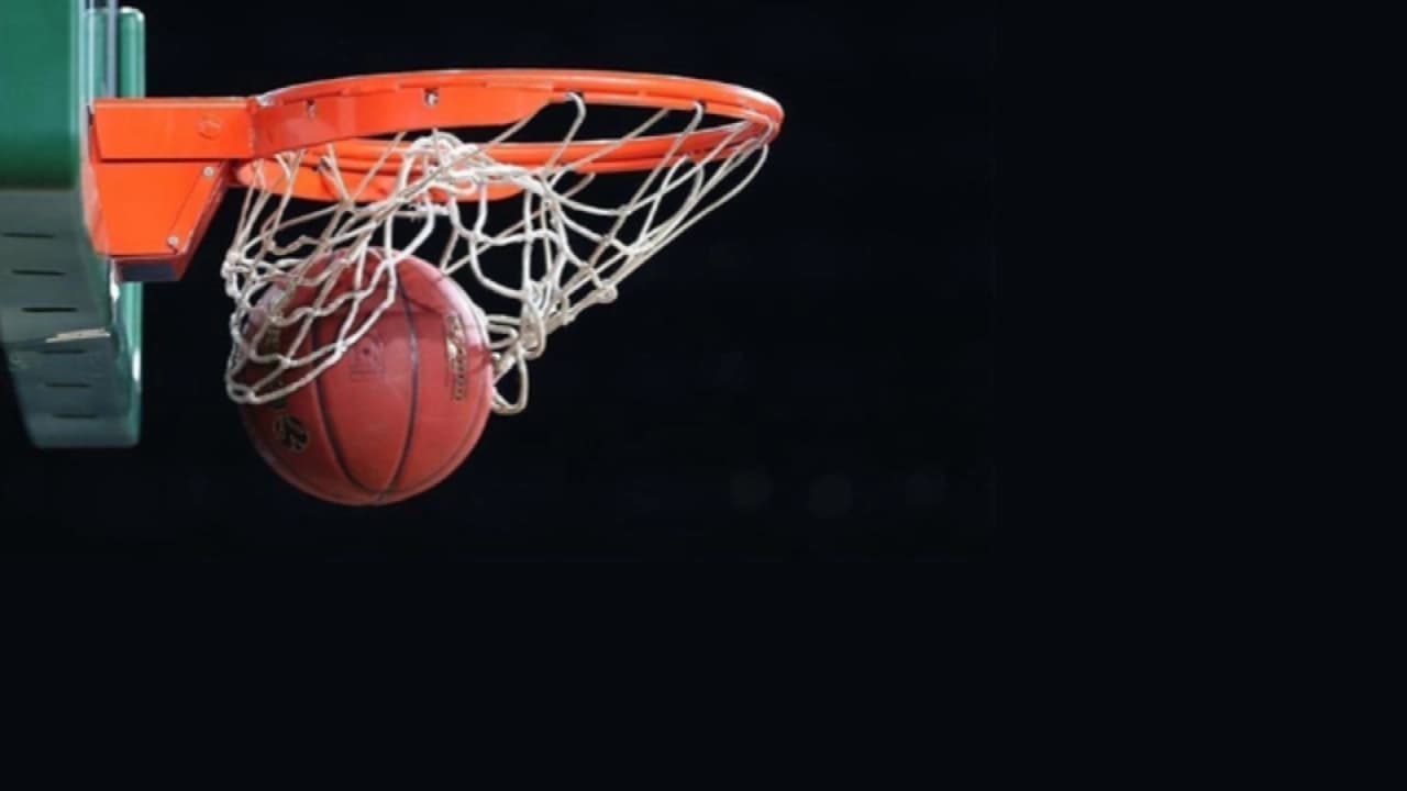 Anadolu Efes ile Beşiktaş Basketbol Süper Ligi derbisinde karşı karşıya geliyor