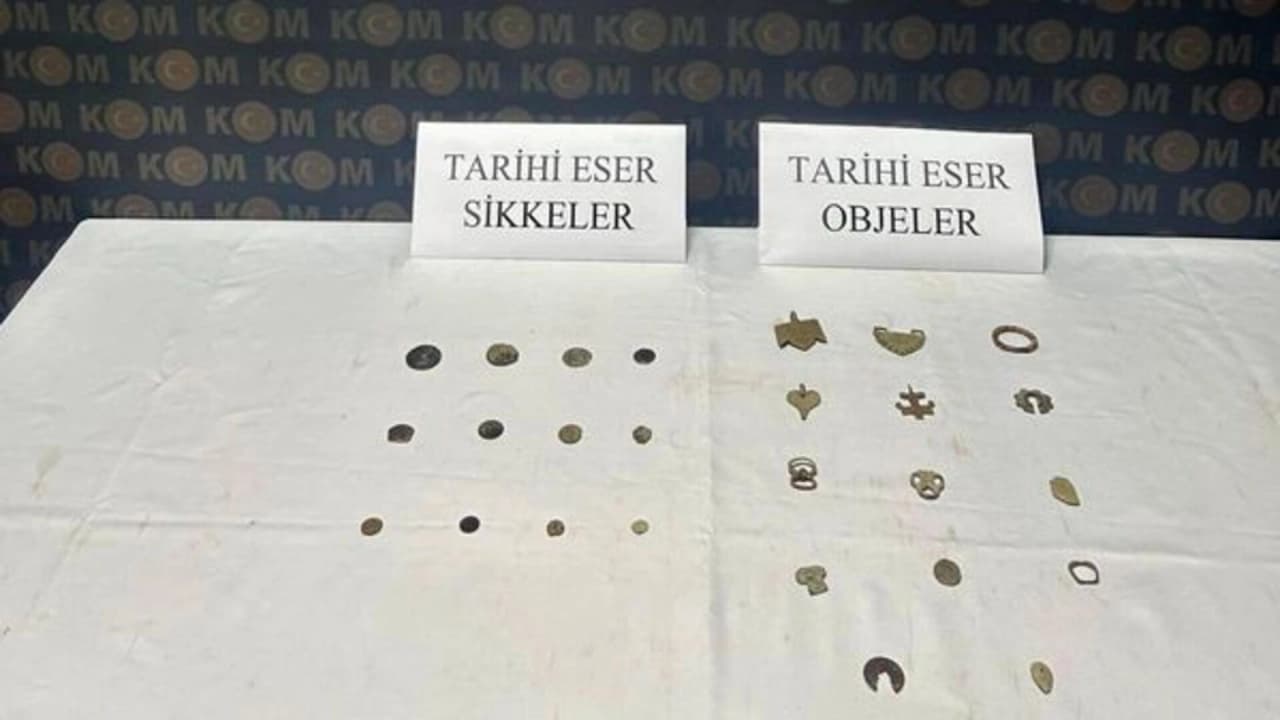 Karabük'teki Tarihi Eser Operasyonunda 12 Sikke ve 14 Obje Yakalandı