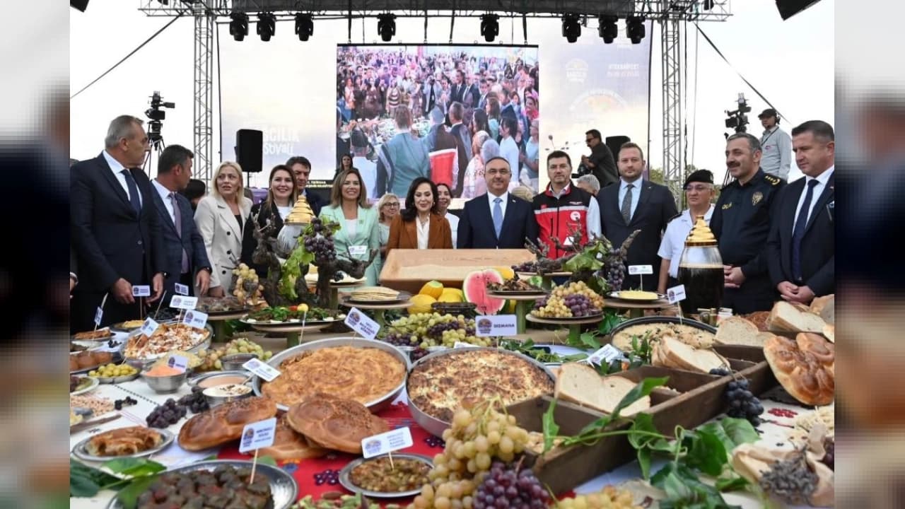 Tekirdağ Uluslararası Gastronomi ve Bağcılık Festivali Kapılarını Açtı