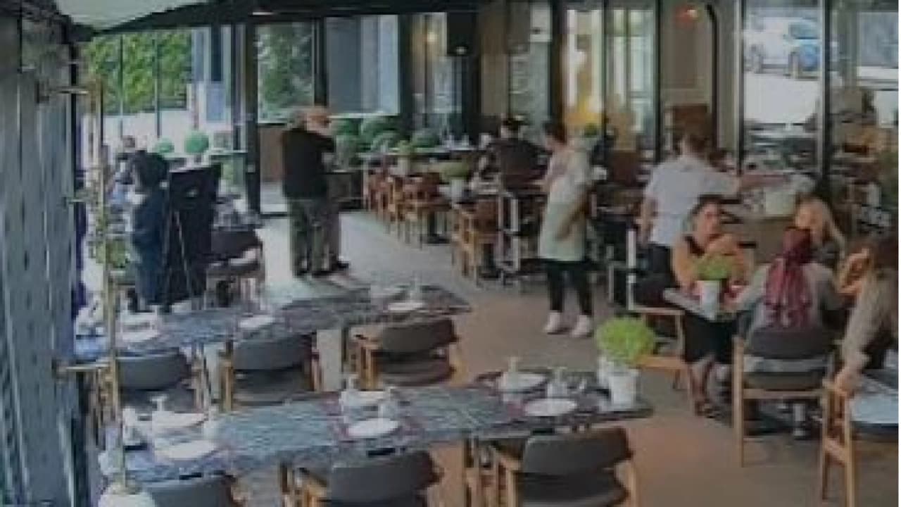 Trabzon'da Saniyelerle Yarış: Soluk Borusu Tıkanan Vatandaşı Heimlich Manevrası Kurtardı