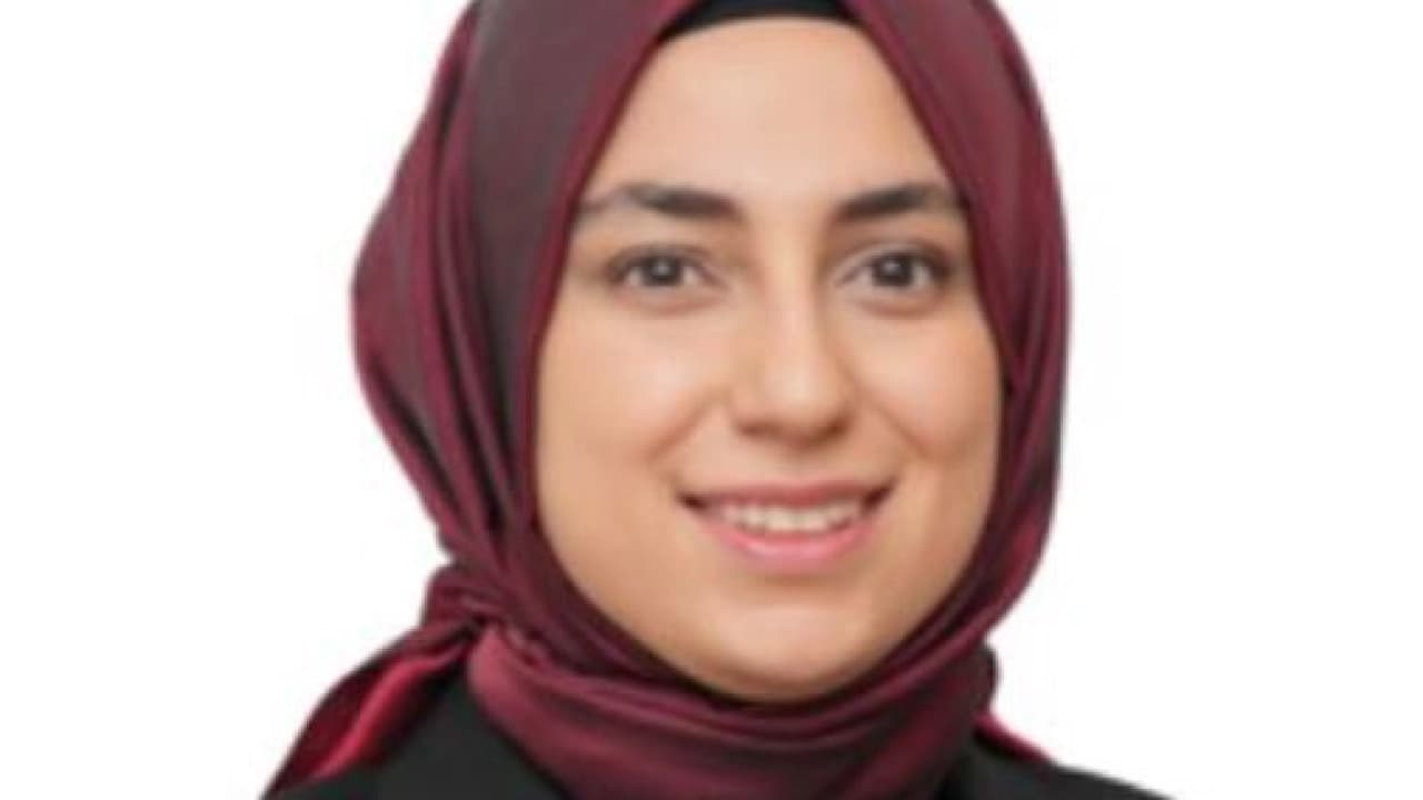 Üsküdar Belediyesi'nde Deprem: Amine Cansu Çelik Gözaltı ve Baskı İddiasıyla CHP'den İstifa Etti