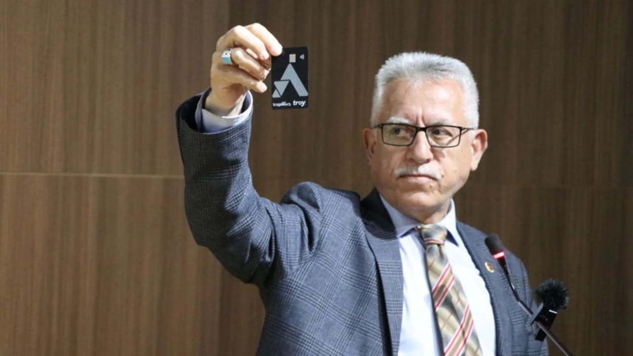 Yozgat Belediyesi’nden Sosyal Yardımlarda Modern Dönem: Yozgat Kart Dağıtıldı